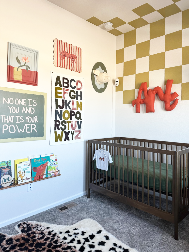 Interior Design Nursery - Checkered